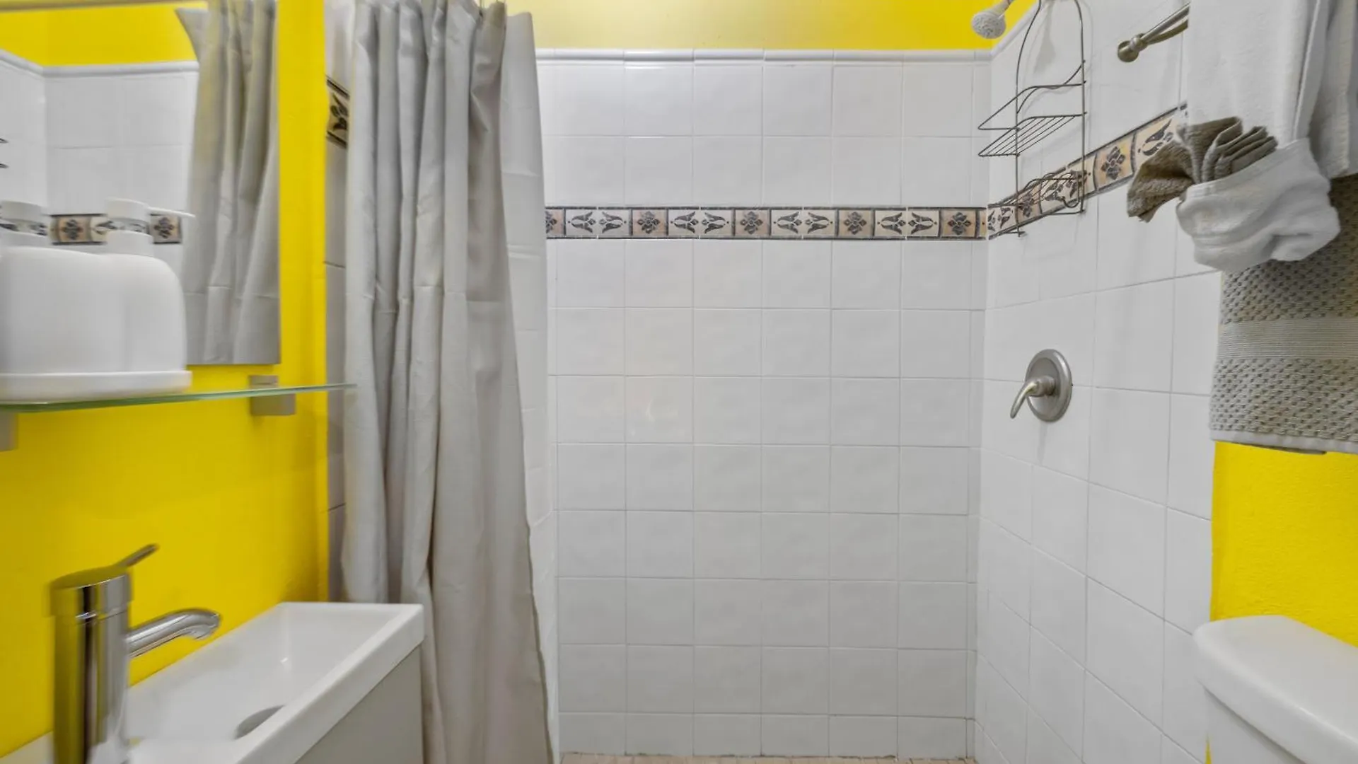 דירה סן חואן Cozy High-Ceiling Urban Studio Mm2