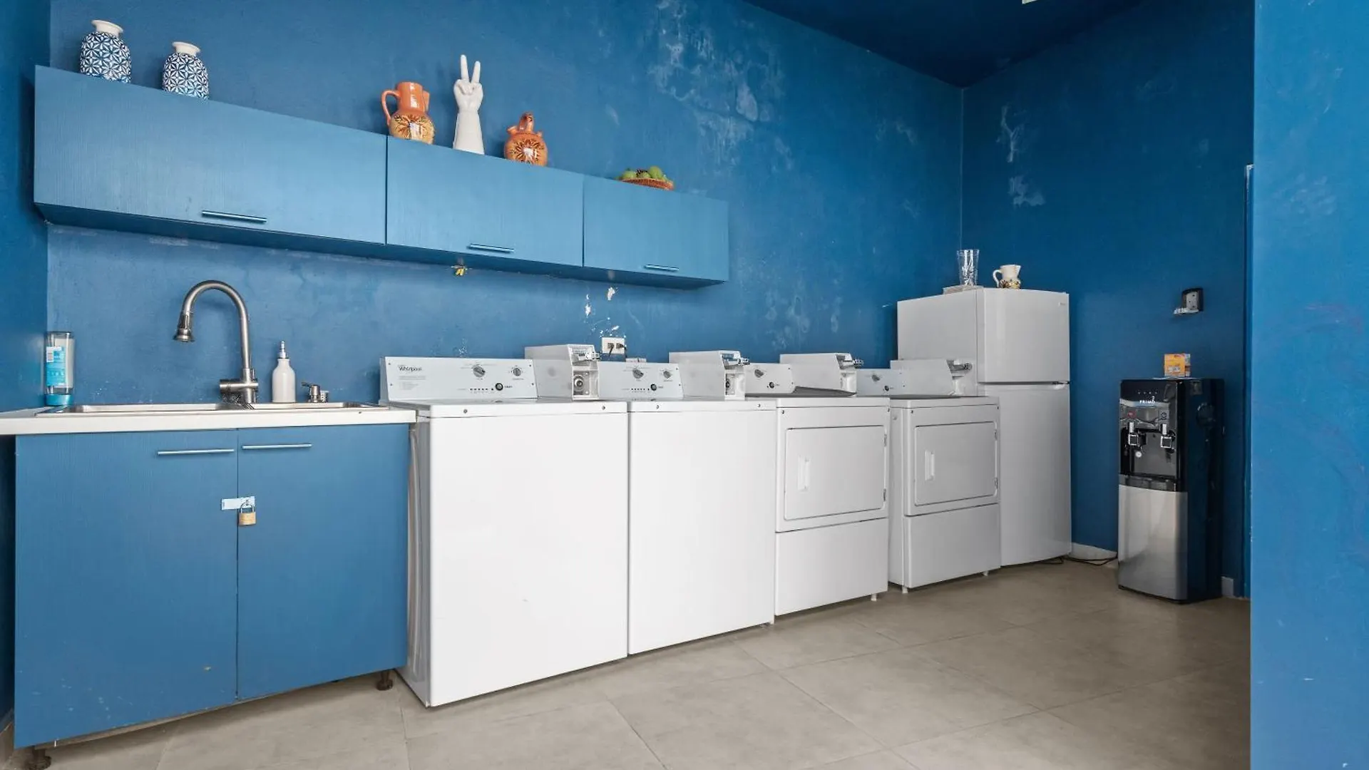 דירה סן חואן Cozy High-Ceiling Urban Studio Mm2